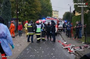 Jedna osoba zginęła w wyniku wybuchu budynku w Kobiernicach. Śledczy ustalają okoliczności tragedii