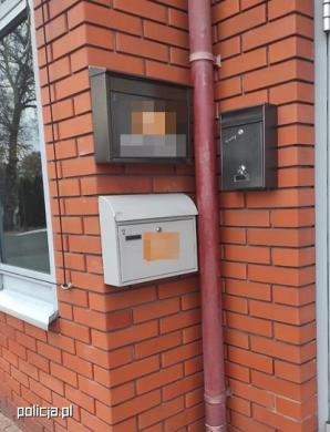 Mąż udaremnił kradzież auta i żony